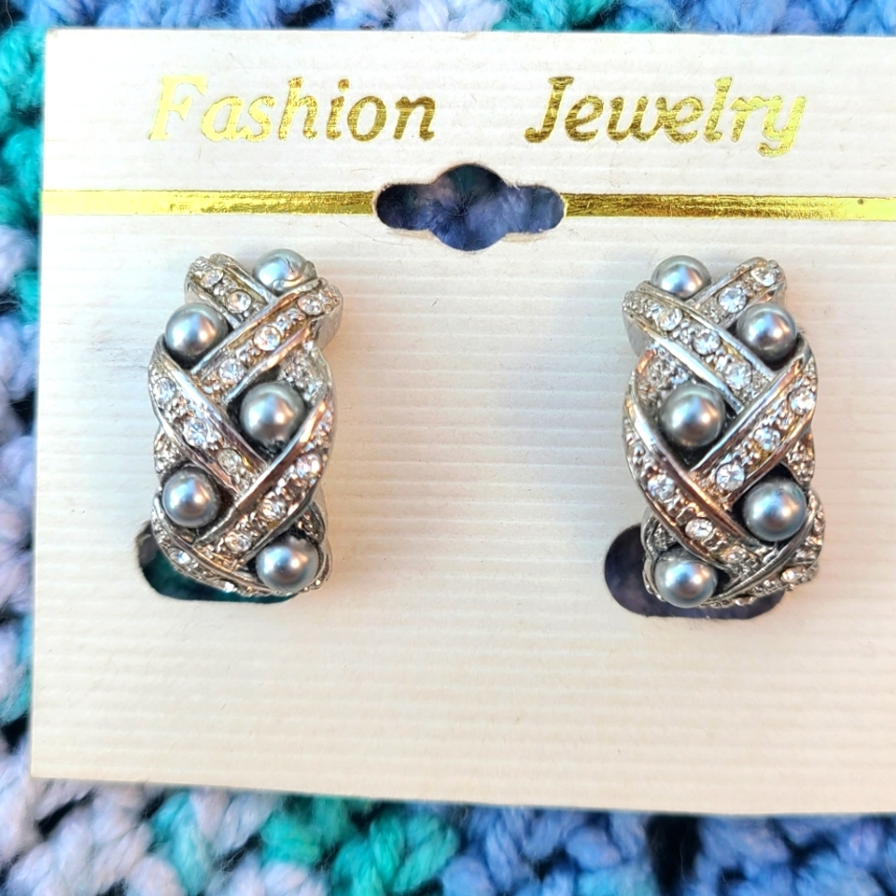 Vintage Vtg 80s 90s Clip On Earrings Faux Pearl & Rhinestone